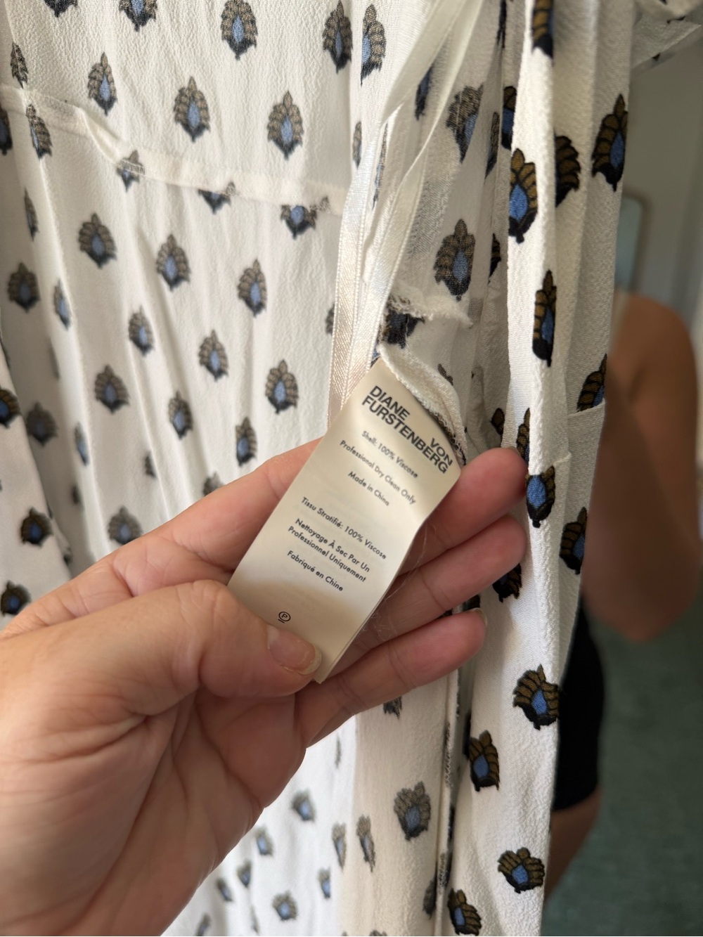 Diane Von Furstenberg Cream Wrap Dress with Black Diamond Print - Picture 5 of 5